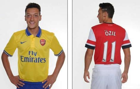 Ozil new Arsenal's look